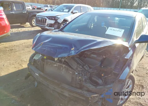 2012 Hyundai Elantra Gls from USA, damaged, VIN 5NPDH4AE0CH138897